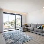 Apartment Contemporary C By Homie *