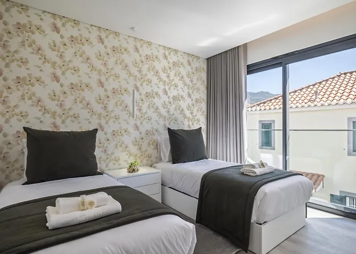 Apartament Contemporary C By Homie