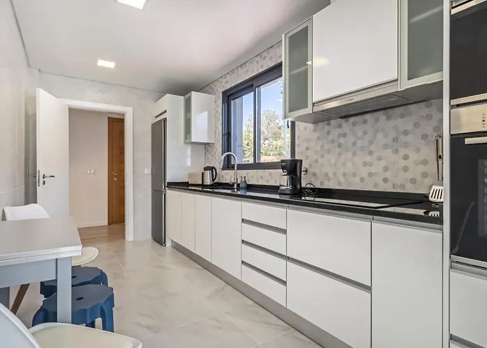 Apartman Contemporary C By Homie *