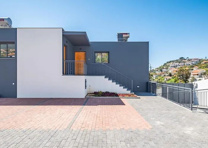 Contemporary C By Homie * Funchal (Madeira)