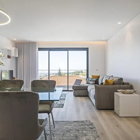 Contemporary C By Homie Апартаменты Фуншал